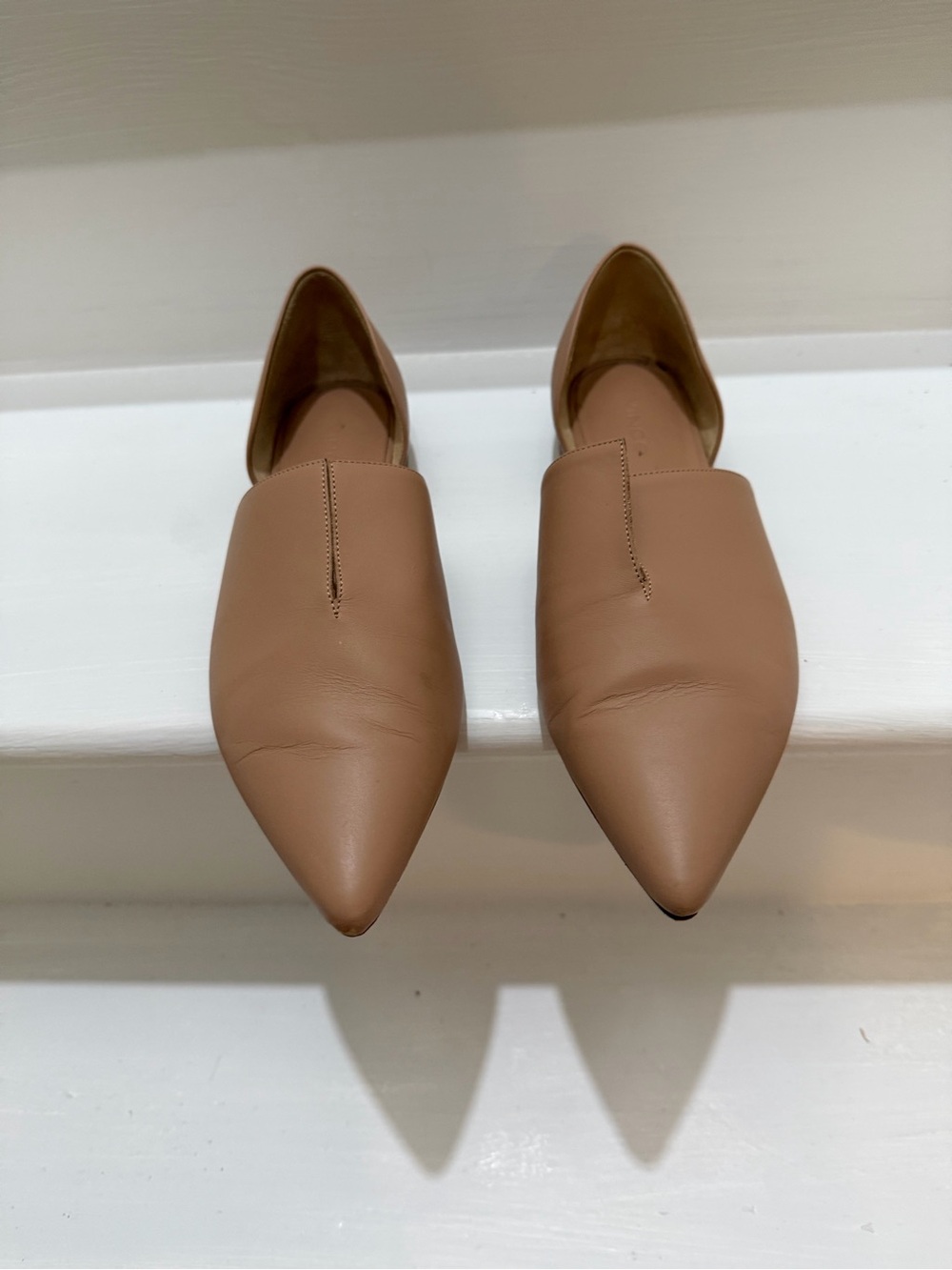 Vince Darlington Pointed D'Orsay Flats in Nude